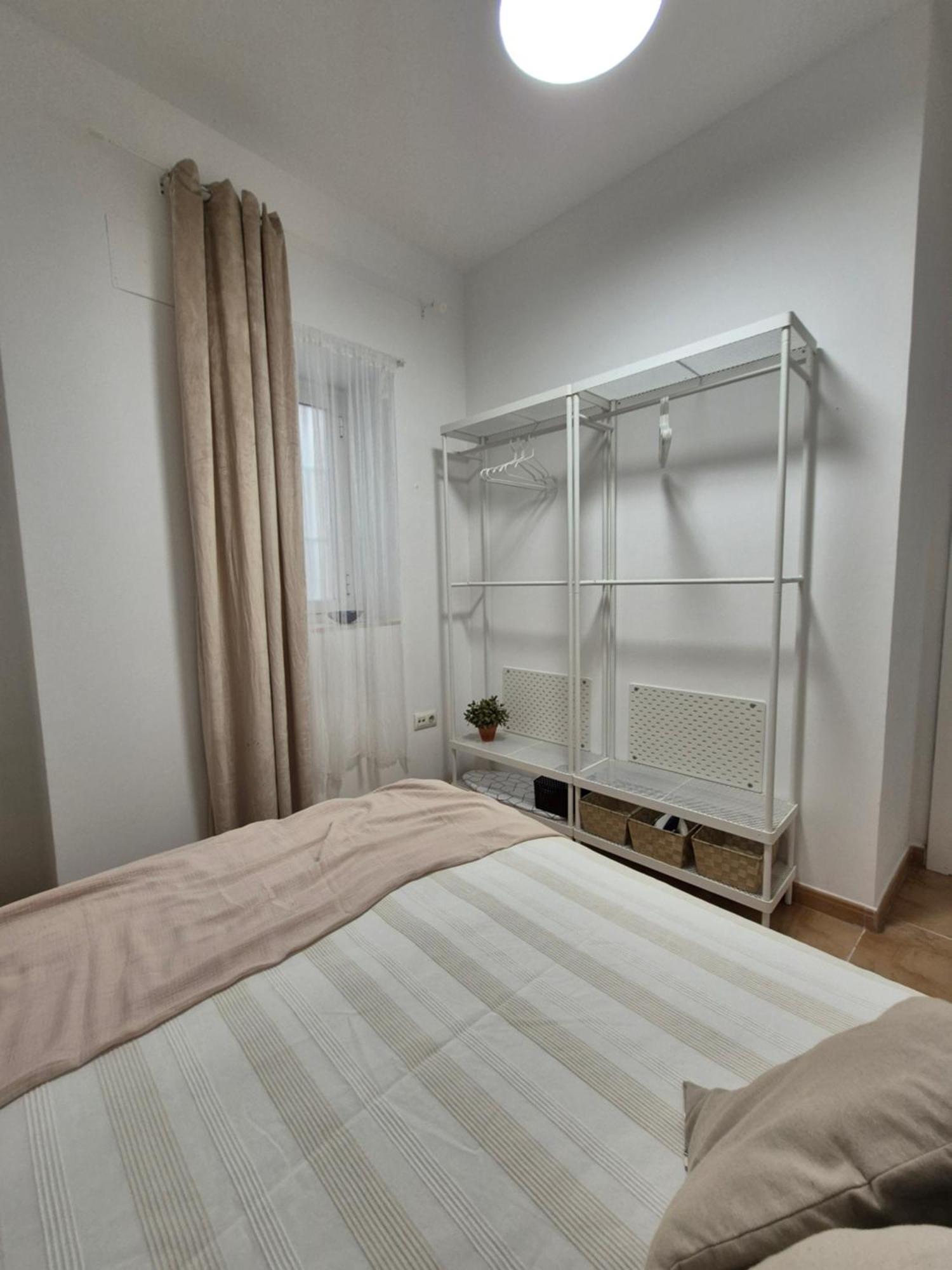 Hostfy Centro San Roman Seville Exterior photo
