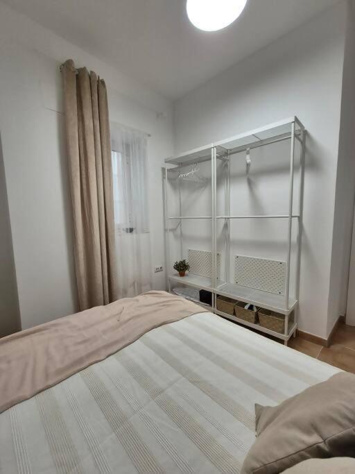 Hostfy Centro San Roman Seville Exterior photo